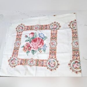 Vintage Floral Fabric 1 Yard